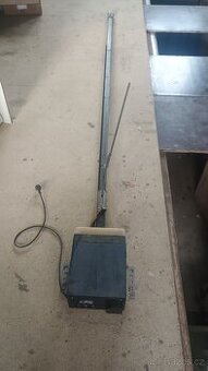 Pohon garážových vrat Chamberlain