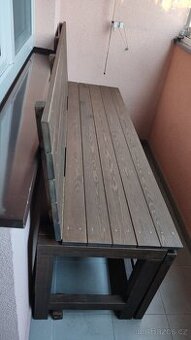 Kvalitní dřevěná rozkládací lavice