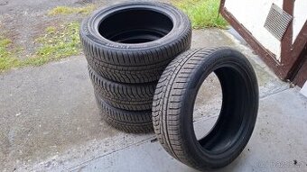 Zimní sada pneu 205/55 R17 Hankook
