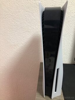 Playstation 5 s mechanikou + 180Hz Monitor