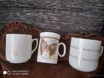 3 sběratelské hrnečky