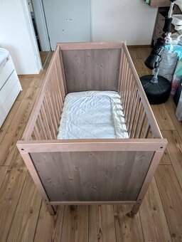 IKEA Sundvik detsky set – postylka a prebalovaci pult