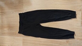 Prodám tepláky HM 146 černé