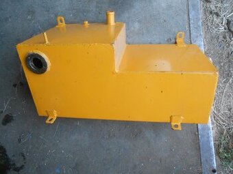 lkt 81 nadrz palivova