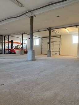 Pronájem skladovacího/výrobního prostoru