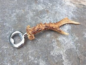 OTVÍRÁK NA LÁHVE - SRNČÍ PARŮŽEK