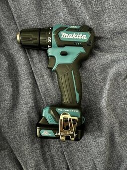 Makita DF332DSAE