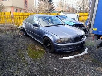328i E46