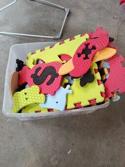 Pěnové podlahové puzzle