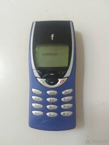 Nokia 8210 - 1