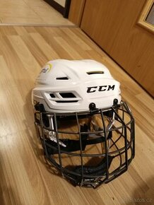 Hokejová helma CCM 51-56cm