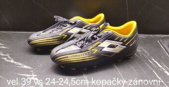 Kopačky 39