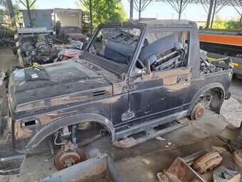 Suzuki Samurai