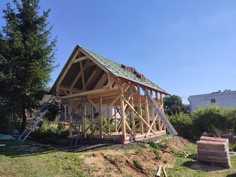 Stavební řezivo, hranol, fošny, latě, prkna