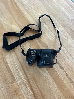 FUJIFILM FinePix S8600