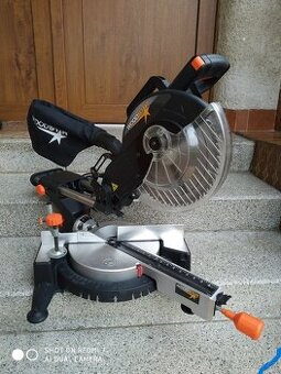 Prodám VELKOU pokosovou pilu s posuvem WOODSTAR