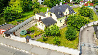 Prodej rodinného domu, 1628 m², Česká Lípa, ul. Mánesova - 1
