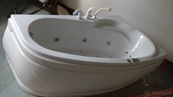 hydromasazni vana 170/100 cm