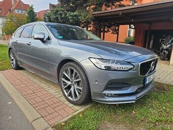 Volvo V90 D4
