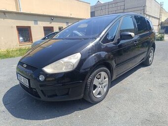 Ford S-MAX 2.0 TDCi 103 kW TITANIUM