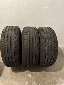 R16 205/55 RIKEN