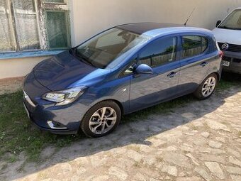 Prodám auto Opel Corsa 1.4 turbo 8/2015 jen 17.500km
