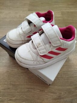 Dívčí sportovní botičky Adidas, velikost 25