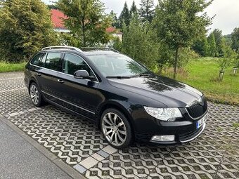 Škoda Superb Combi 2.0 TDI 125 kW 2011 - 1