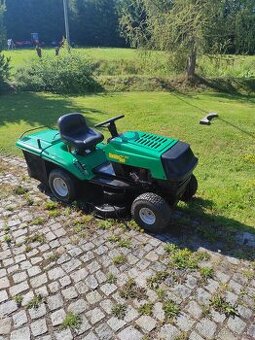 Zahradní traktůrek MTD Master Cut 92-155.