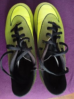 Kopačky Nike 36,5
