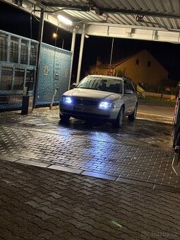 AUDI A4 B5 2.5TDI QATTRO
