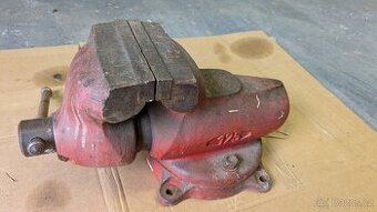 Svěrák York 125
