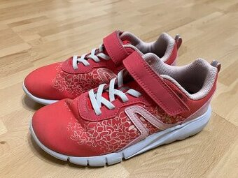 Tenisky decathlon, vel. 34