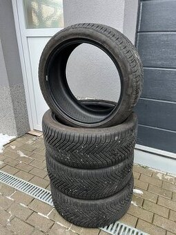 NEXEN 245/40/r19