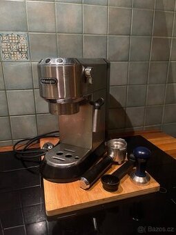 Pákový kávovar DeLonghi
