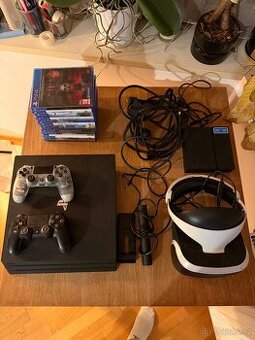 PS4 Pro 1 TB + VR set - 1