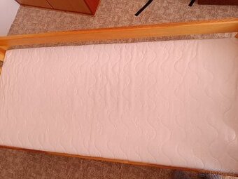 Dětská postel 160 x 76 cm