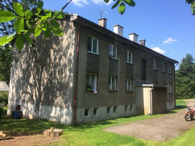 Pronájem bytu 1+kk ve Chvalči u Trutnova (Adršpašsko)