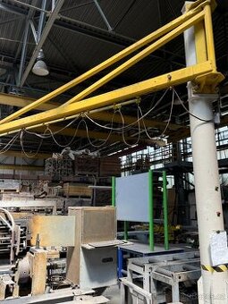 PRODEJ SOUBORU MOVITÝCH VĚCÍ