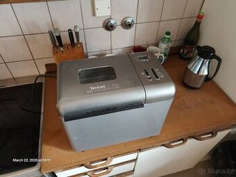 Domácí pekárna Tefal dual home baker
