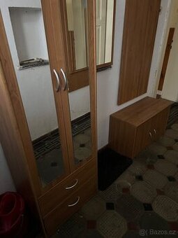 Předsíňová stěna