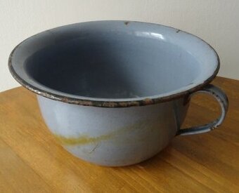 Retro smaltovaný nočník