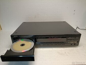 Denon DCD-810 Přehrávač kompaktních disků (1989)