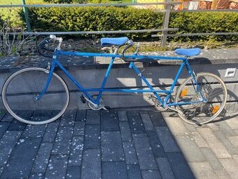 Dvojkolo favorit