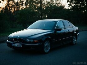 BMW e39 523i, 125kw, 121 000 km, Manual