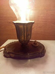 Starožitná mosazná lampička