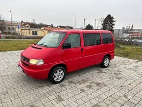 Volkswagen Multivan T4 2.5 TDI