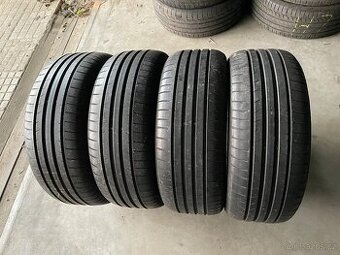 prodám letní pneumatiky 205/55/16 Dunlop celá sada