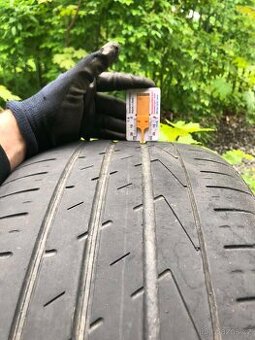 Letní pneu 235/50 R19