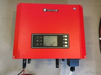 Prodám třífázový střídač GoodWe GW6000-DT – 6 kW, plně funkč